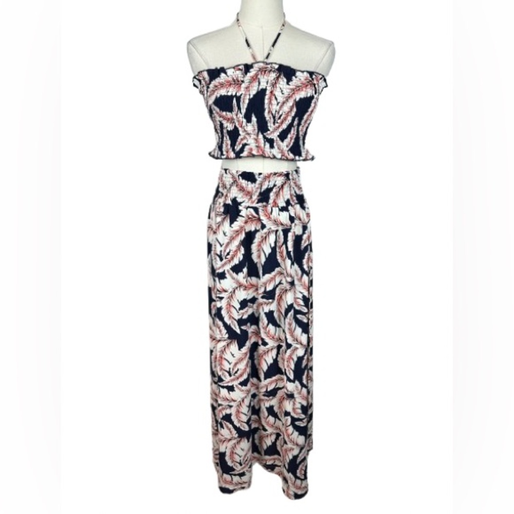 L'ATISTE Navy and Cream Leaf-Print Maxi Skirt Set